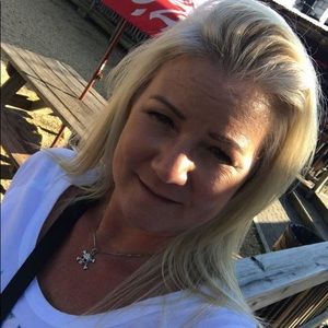 Meet your Posher, Ronda